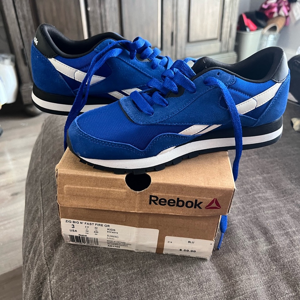 Reebok New Kid Running